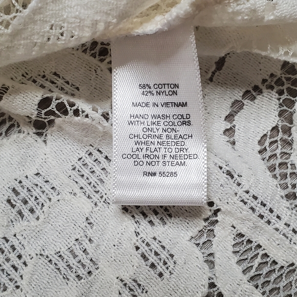 Express Sheer Lace Long Sleeve Top Cream Medium - Picture 9 of 11